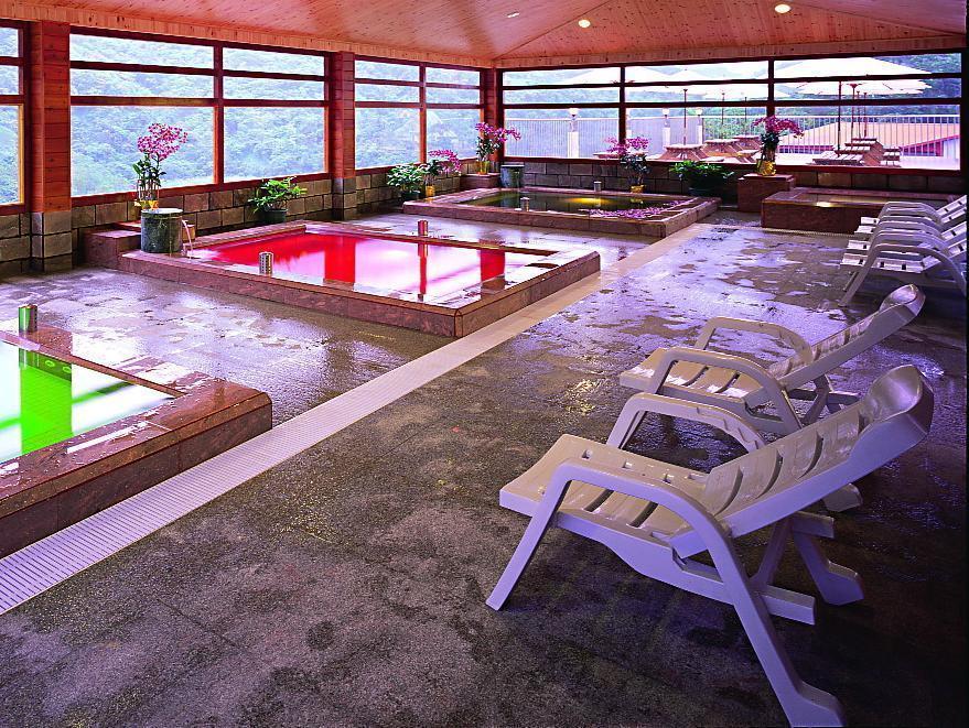 Dong Tair Spa Hotel Wenquan Exteriör bild