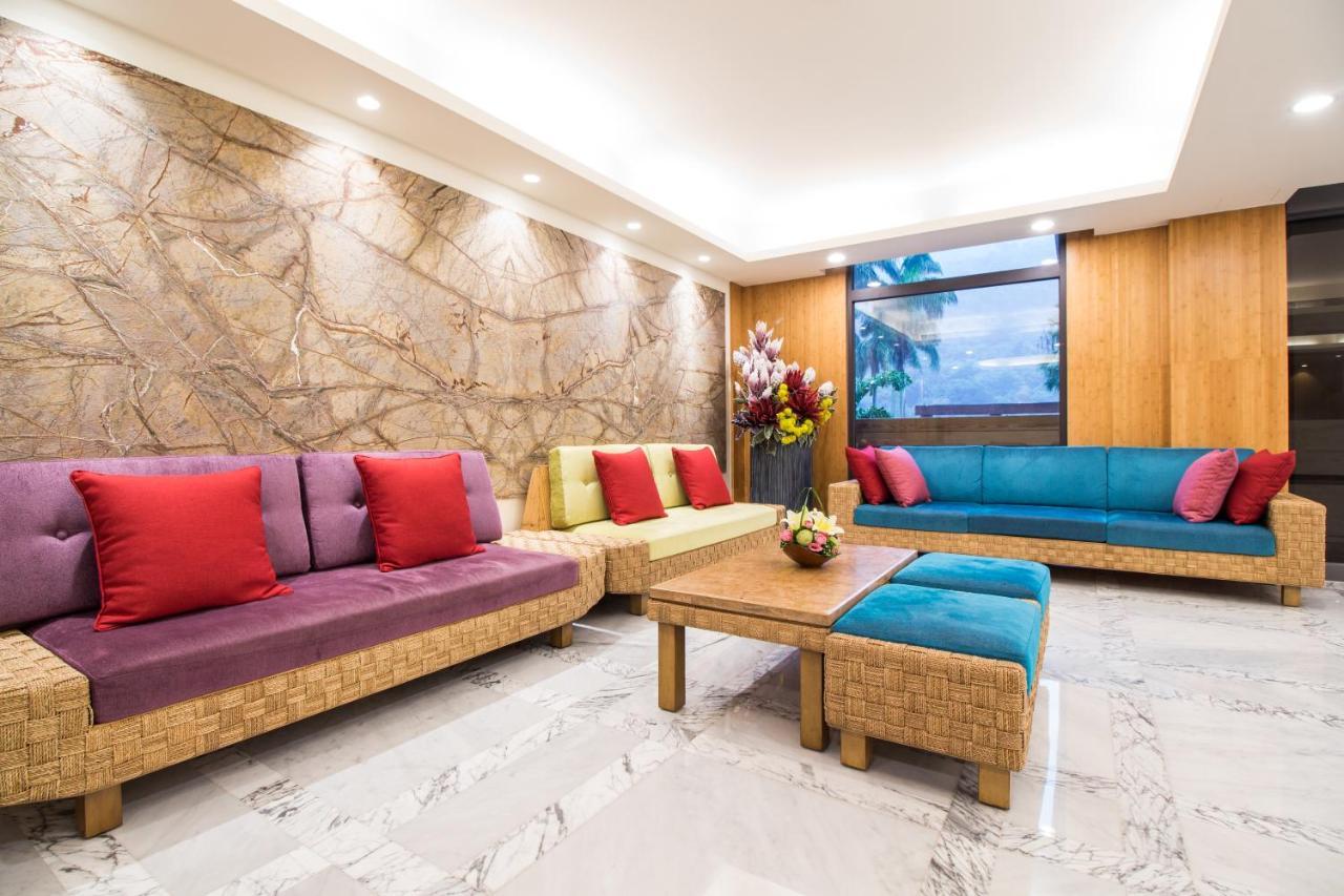 Dong Tair Spa Hotel Wenquan Exteriör bild